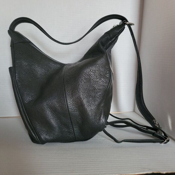 Fossil Leather Convertable Hobo Shoulder Sling Backpack Black Women\'s Woman\'s main image 10